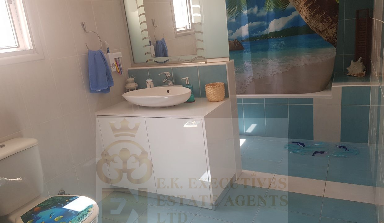 Bathroom 2 ♥