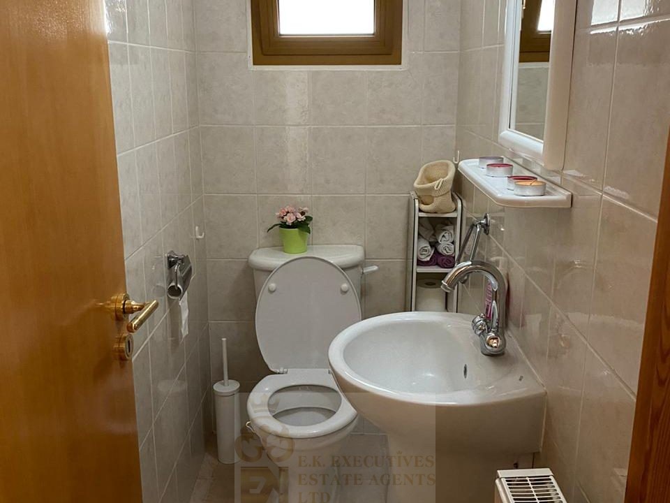 28f98a88-79ad-443c-bed6-4ae0e63472e3