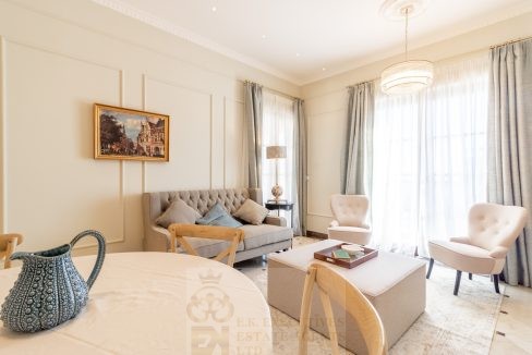 Kensington Stylish Apartment 15