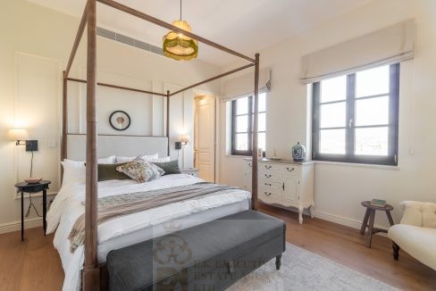 Kensington Stylish Apartment 20