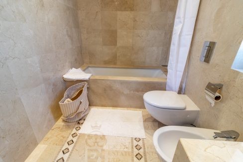 Kensington Stylish Apartment 29
