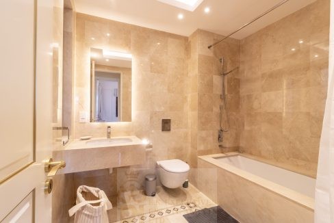 Kensington Stylish Apartment 31