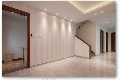 FIRSTFLOOR