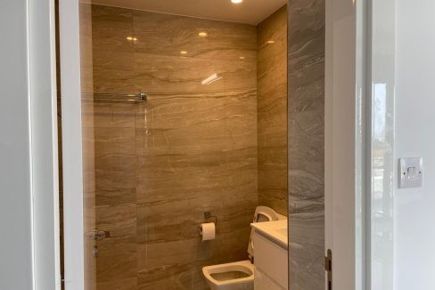 WhatsApp Image 2025-11-13 at 08.36.324