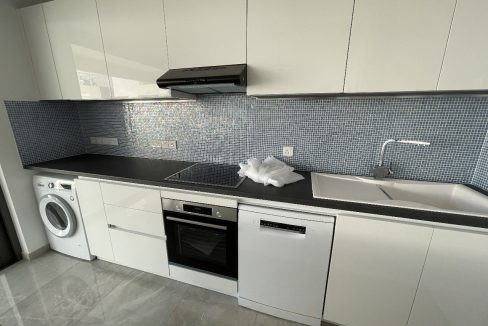 WhatsApp Image 2025-11-17 at 12.43.554