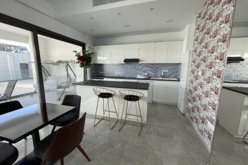 WhatsApp Image 2025-11-17 at 12.43.557