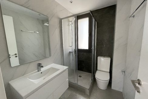 WhatsApp Image 2025-11-17 at 12.43.55g