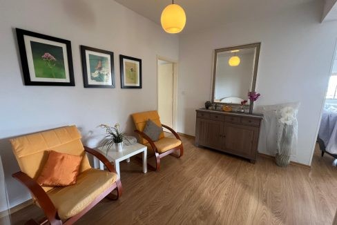 1505ae45-9ef0-4072-ba45-e18dcf5e95c2