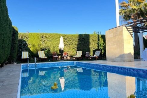 495244875_4009461992674702_5216439665465386571_n