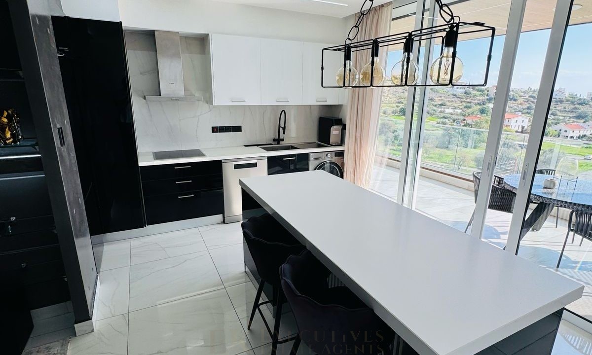 WhatsApp Image 2025-03-05 at 14.27.55_1557c744