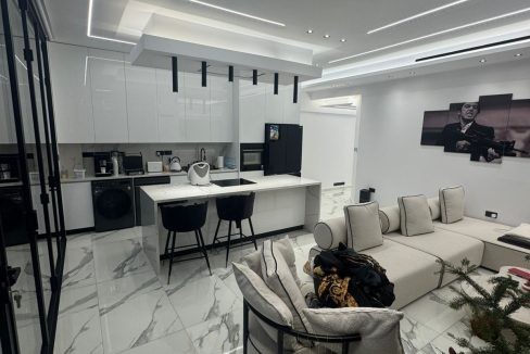 WhatsApp Image 2025-11-28 at 12.14.04_525db864