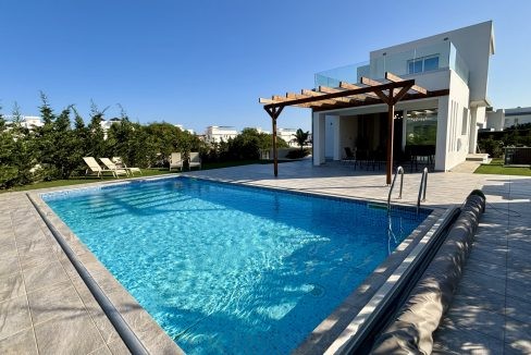 17508540456068ad3bf5fb306d1c13be7f4a6d14d9