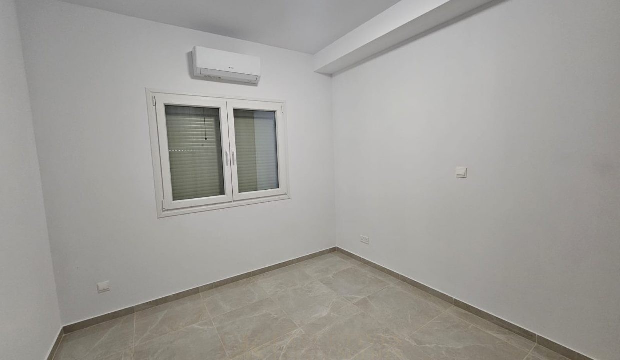 a005c0ac-0e68-4406-9512-c800b08a3d78