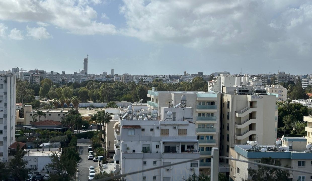 b16f3a63-e38b-487a-83eb-94101fe75395