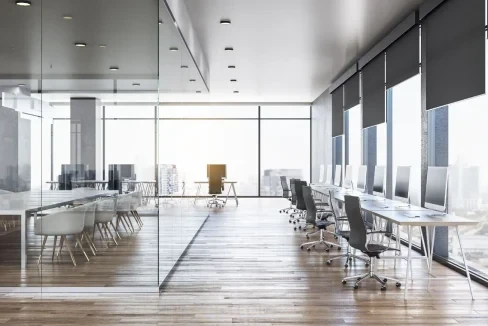 minimalistyczne-wnętrze-dzięki-folii-uai-1350x759