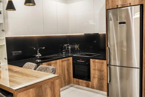 4dd9891a569094625545cb17e63c3ffa