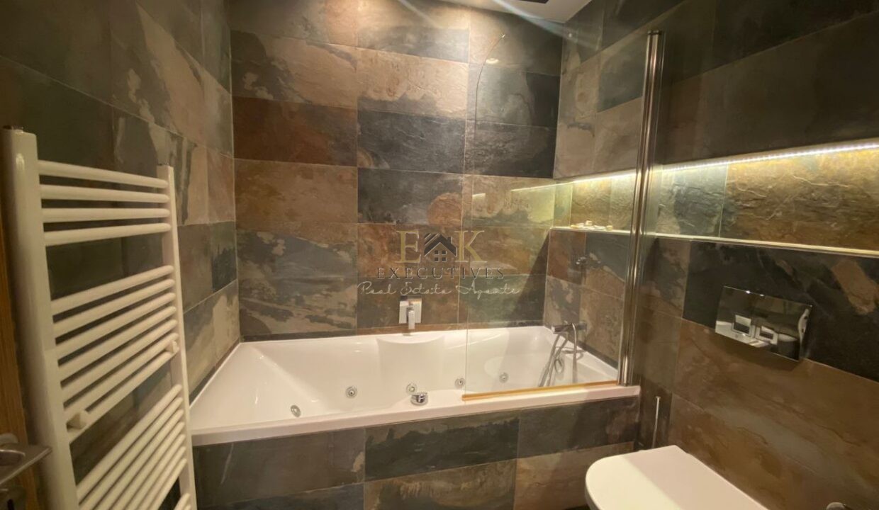 WhatsApp Image 2023-03-27 at 11.22.30 (4)