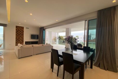 WhatsApp Image 2023-03-27 at 11.25.40