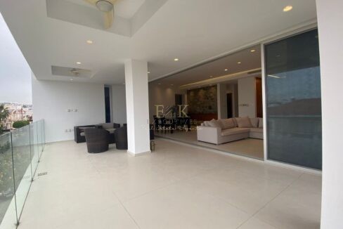 WhatsApp Image 2023-03-27 at 11.25.42