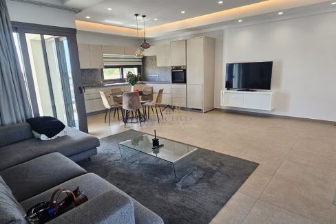 WhatsApp Image 2026-03-01 at 09.39.07