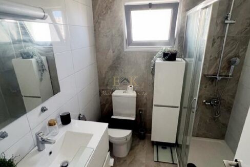 3 BED 8